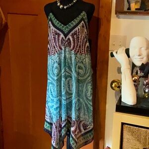 BOHEMIAN SASSY SUMMERTIME DRESS.COOL & COMFY. NEW WITH TAGS.SIZE MEDIUM